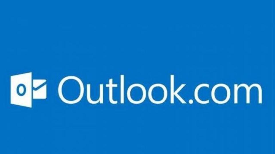 Integrating Productivity: Tips for Maximizing AI Features in Outlook