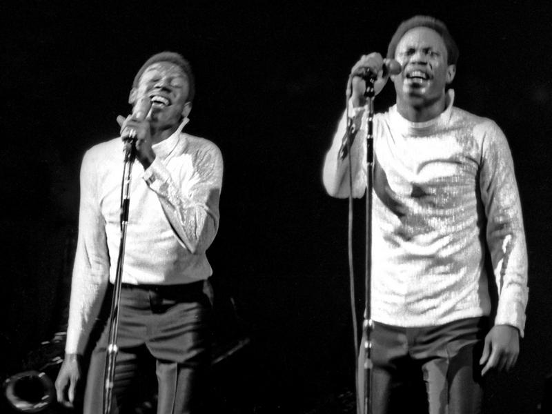 Lessons from Legends: Key Takeaways for Aspiring Artists from the sam moore and Otis Redding Legacy