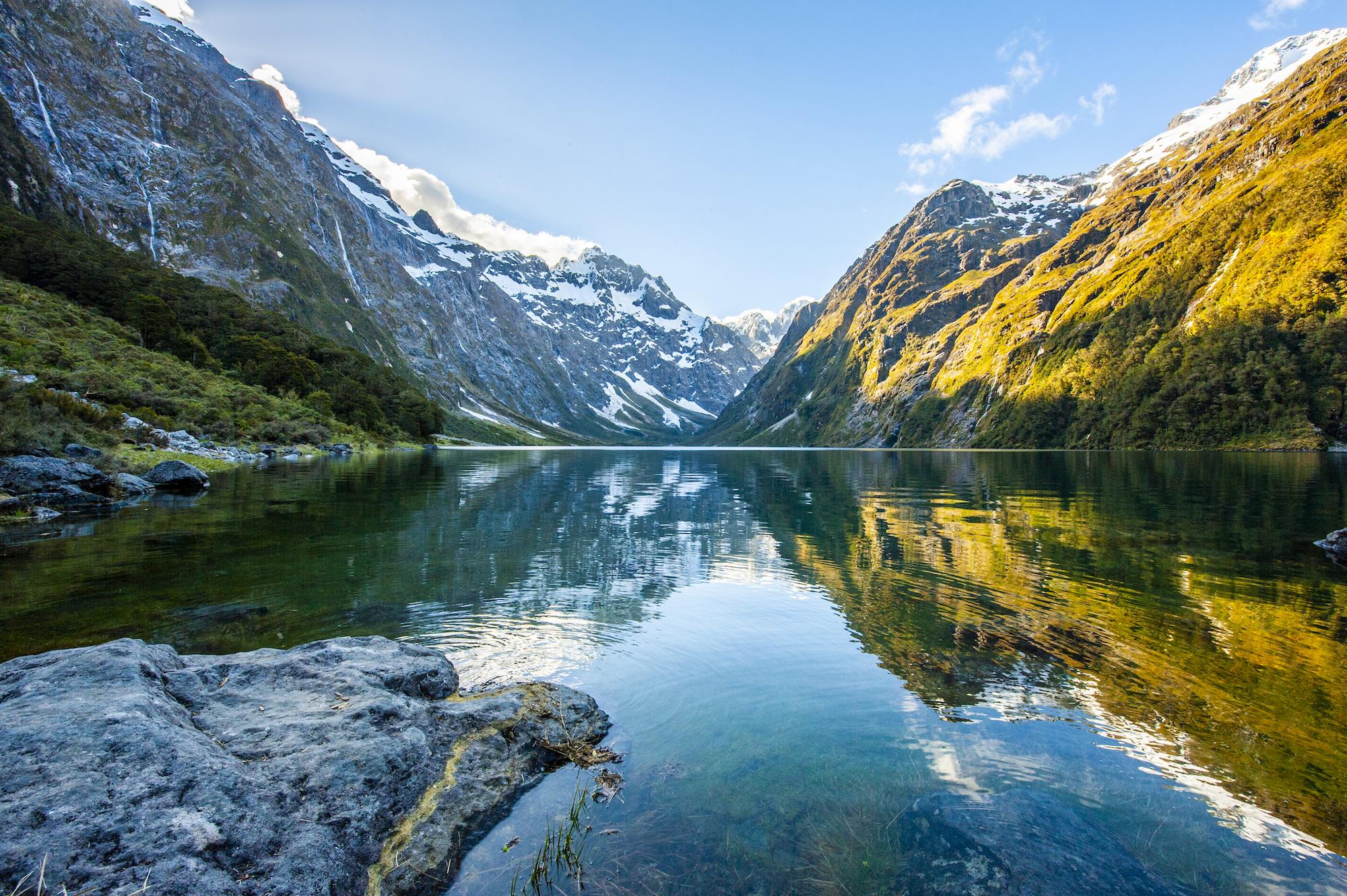 the Digital Nomad Trend: What it Means for New Zealand’s Economy