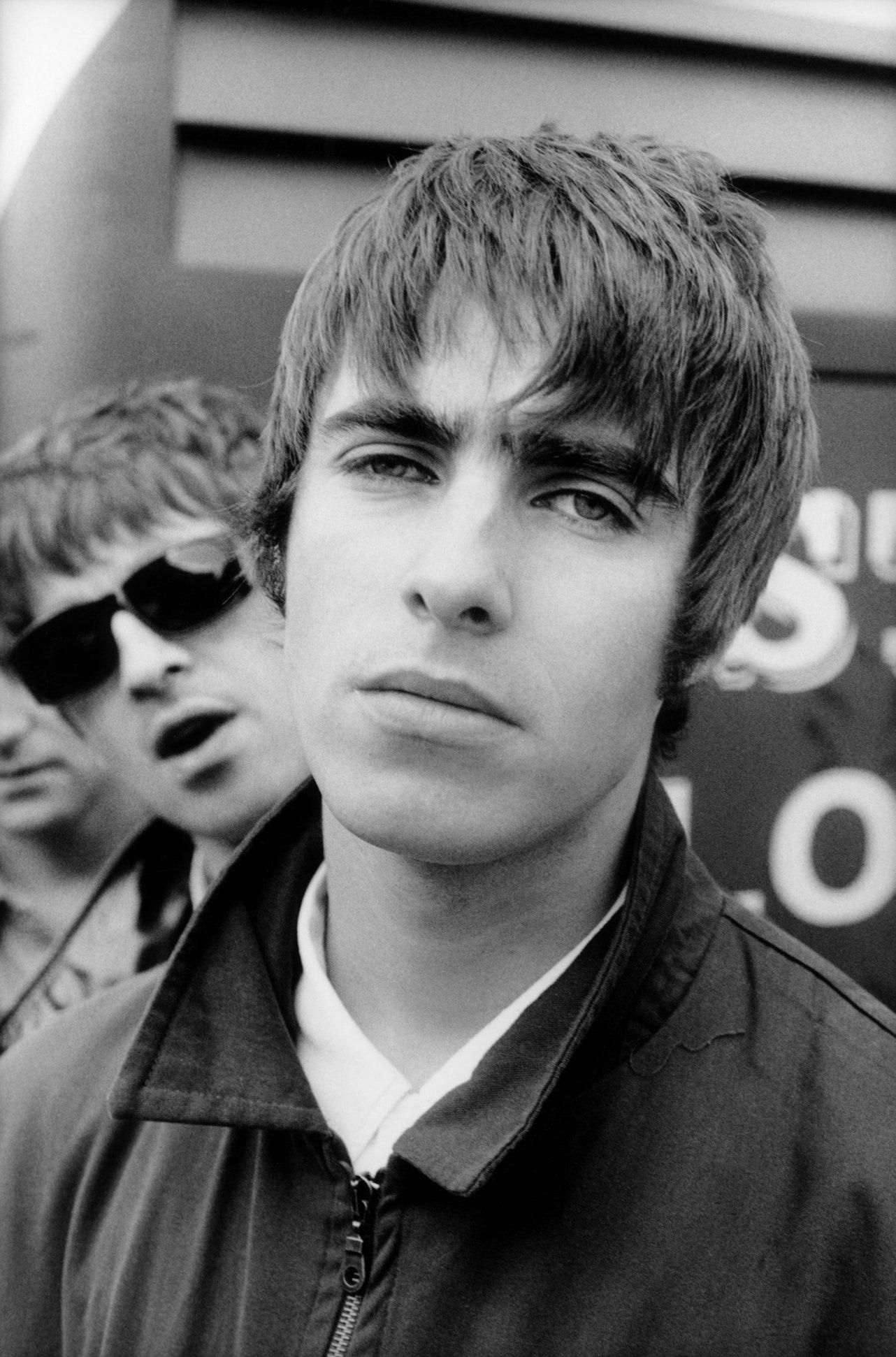 The Exclusion of Solo Works: Gallaghers Commitment to Oasis Legacy