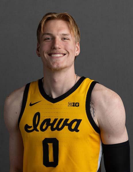 Analyzing Brauns' Performance: A Critical Component of Iowa's Offensive Strategy