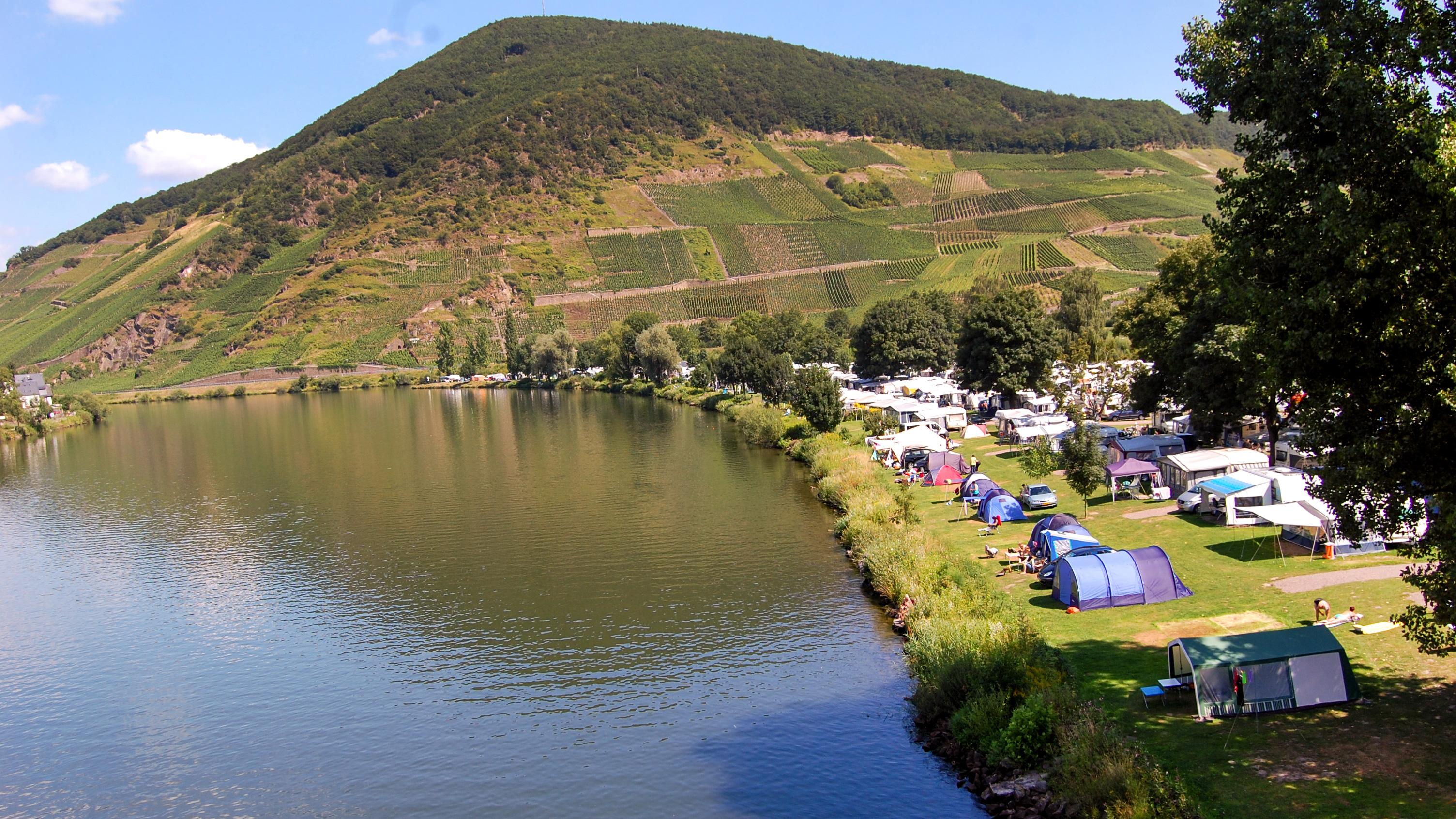 Mountain Retreats: Campsites Offering Peace and Adventure in the Alps