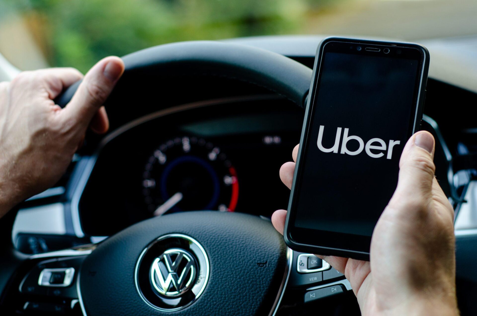 Uber CEO Makes Moves to Entice Customers to Use All His Services