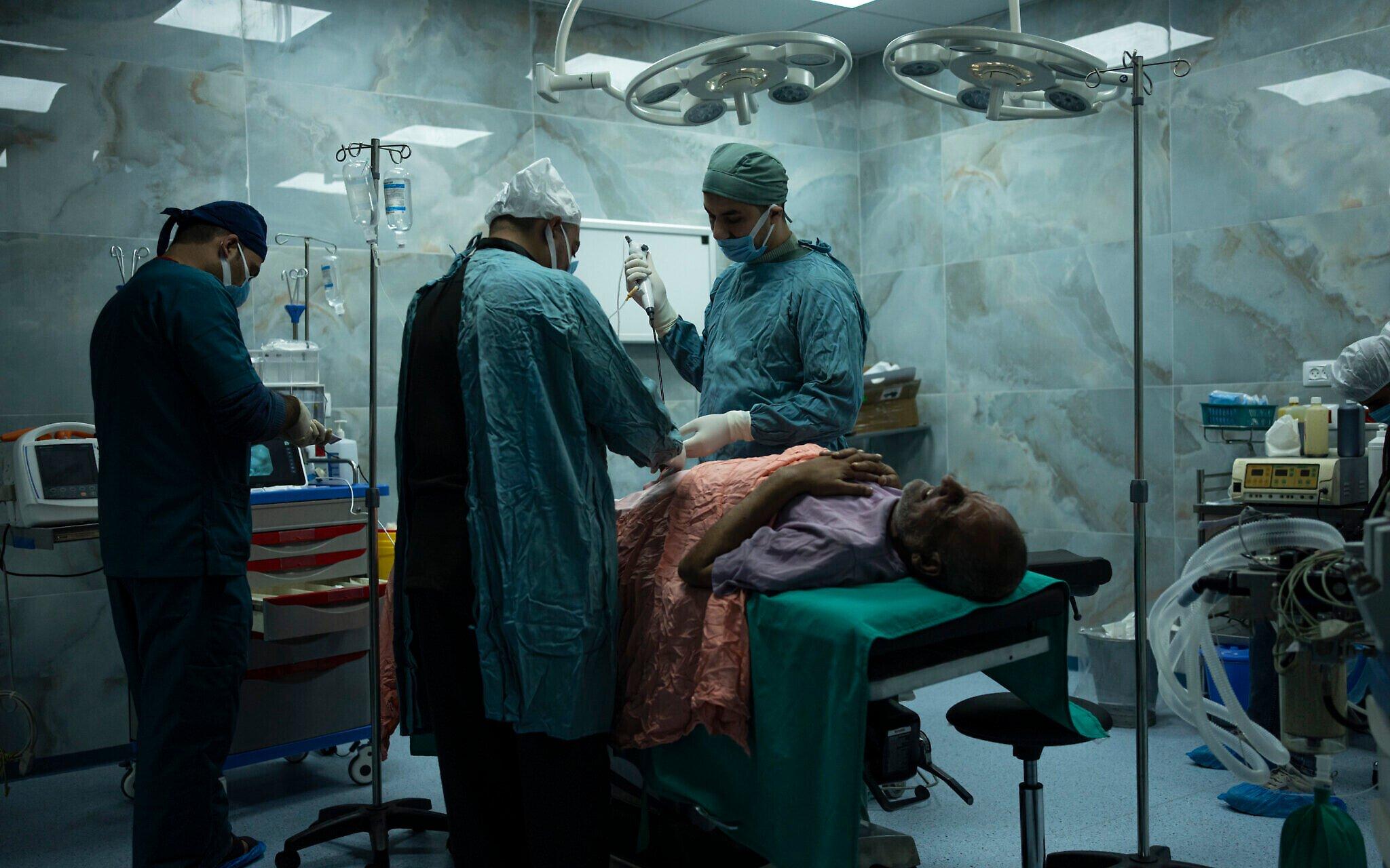 Healthcare Challenges in⁤ Gaza Amidst Ongoing⁢ Violence