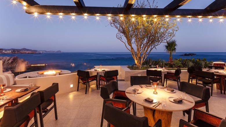 Local Flavours: Spotlight on Fresh Seafood and Artisan Delights