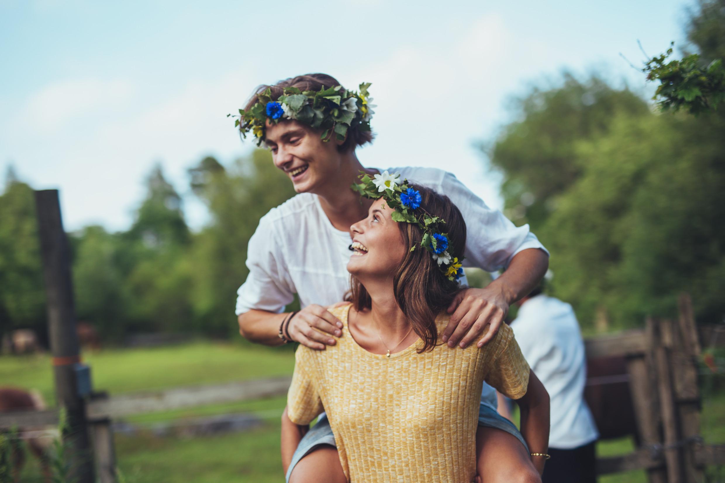 Local Experiences: Engaging with Community Rituals and Customs