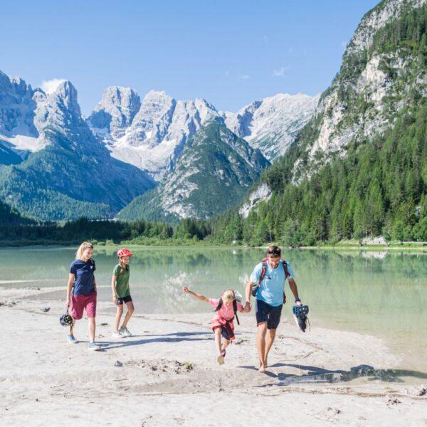 Adventure Awaits: Family-Friendly Nature Trails and Hikes