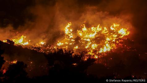 Recommendations⁤ for ‍Travelers and Residents During‌ Ongoing Emergency