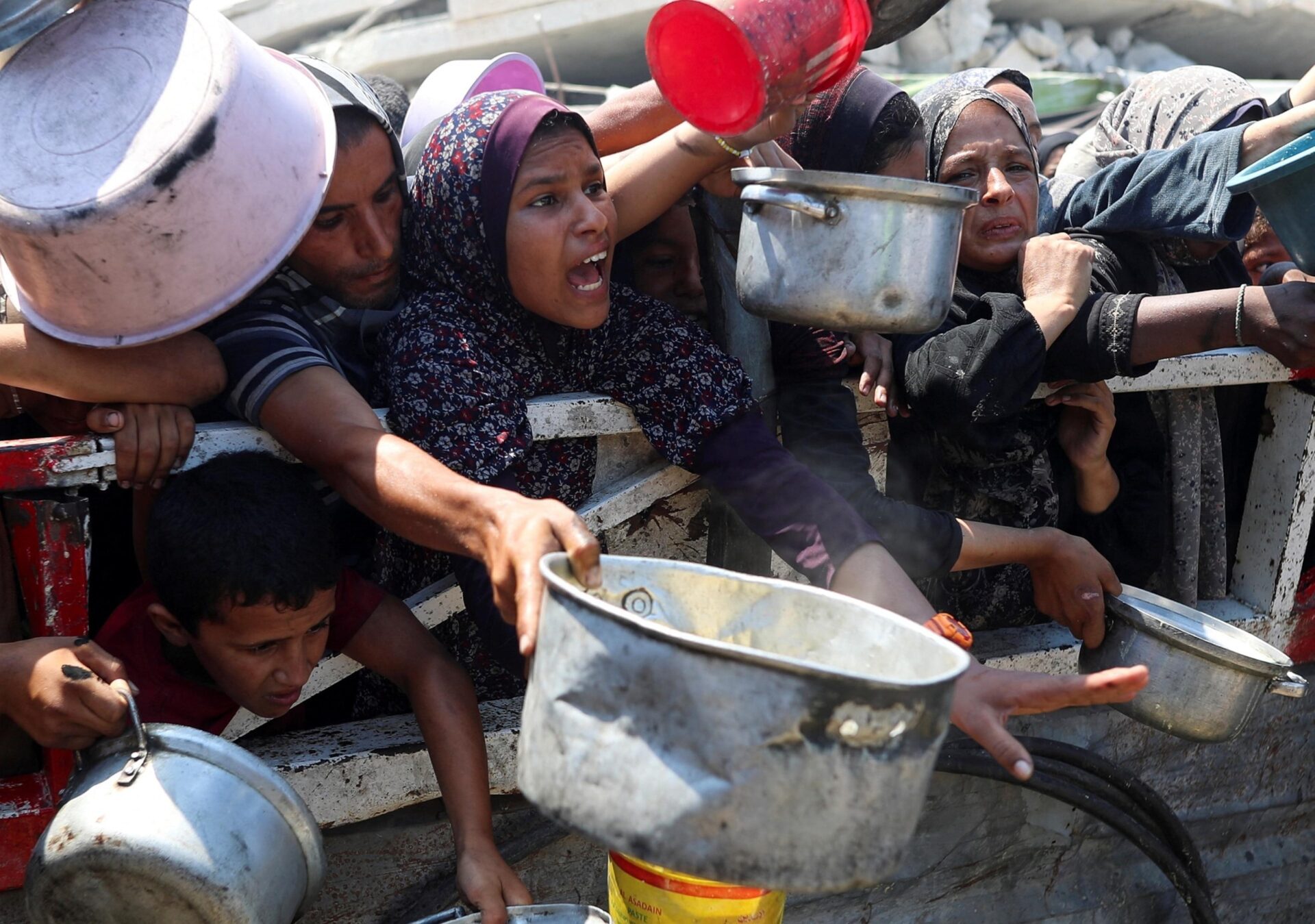‘I can barely do one story. I just feel dizzy’ – BBC’s Gaza freelance journalists tell of struggle for food