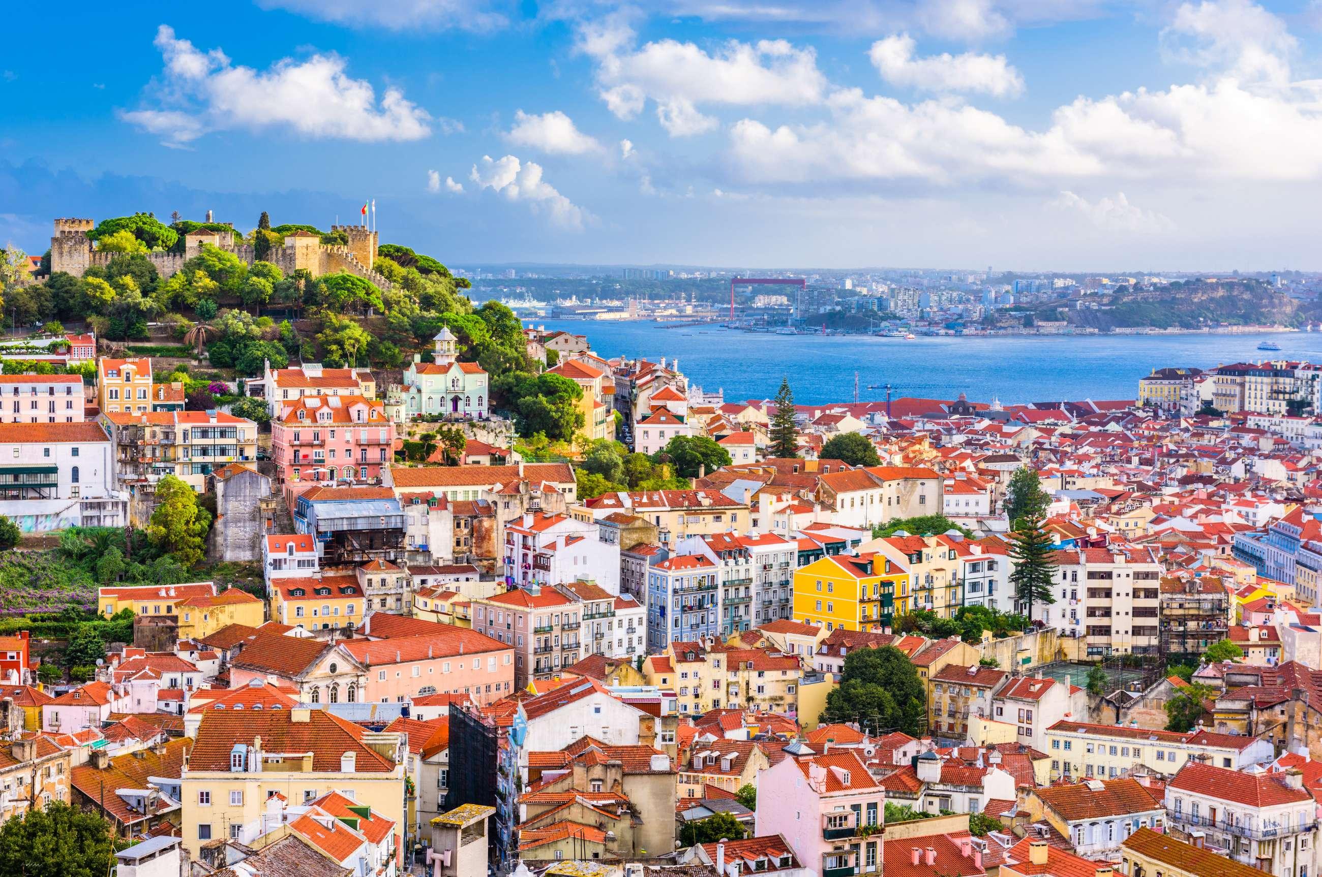 Culinary Delights and Cultural Experiences in Portugal's Countryside