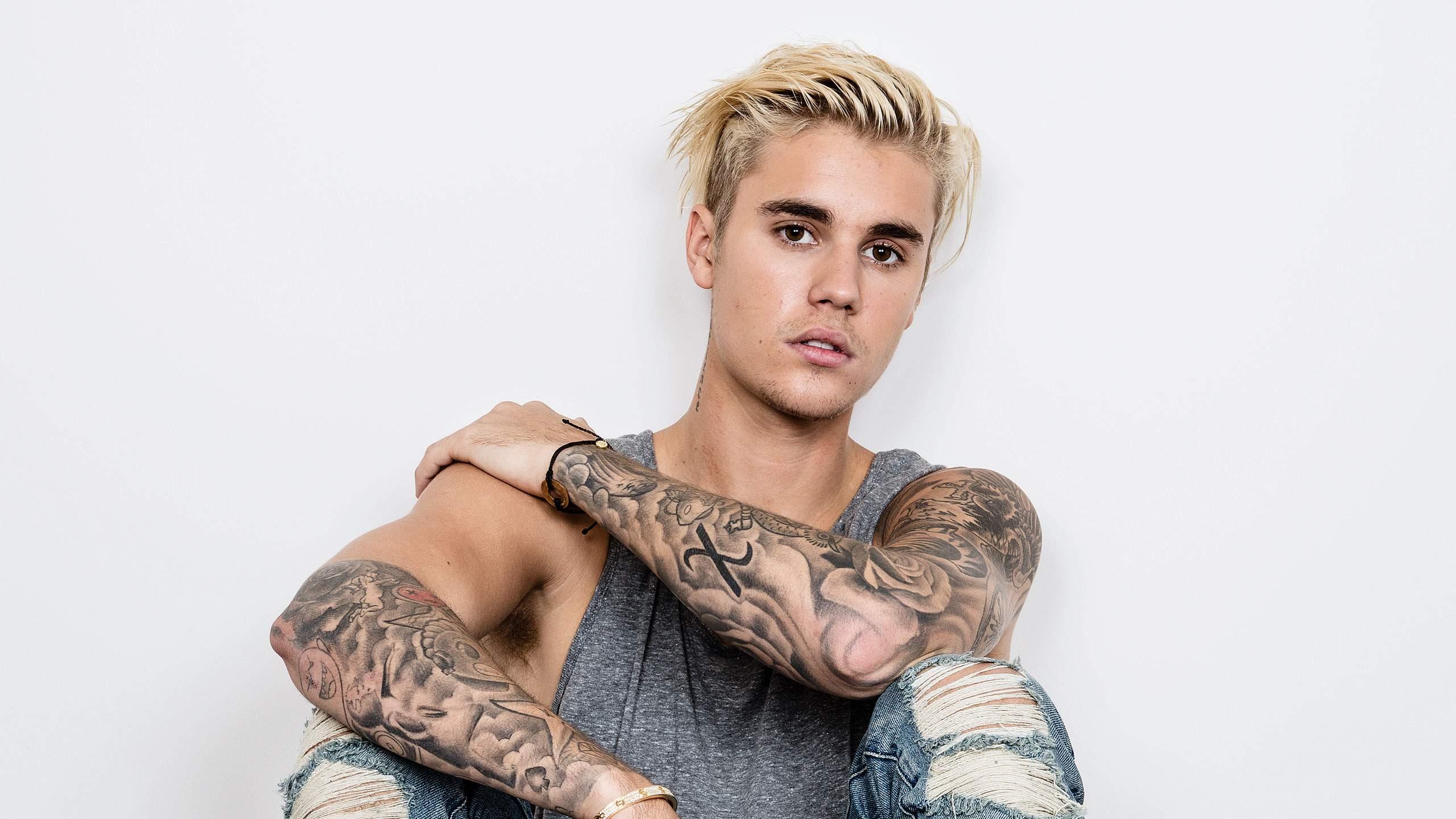 Exploring the Evolution of Justin Bieber's Musical Style Post-Scooter