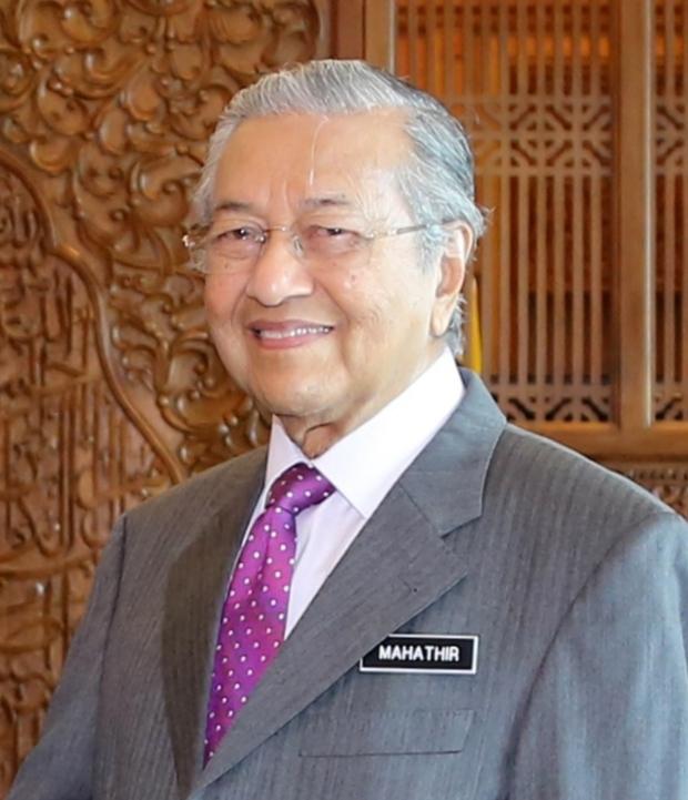 A Legacy of Controversy: The Dual Nature of Mahathir's Political Journey