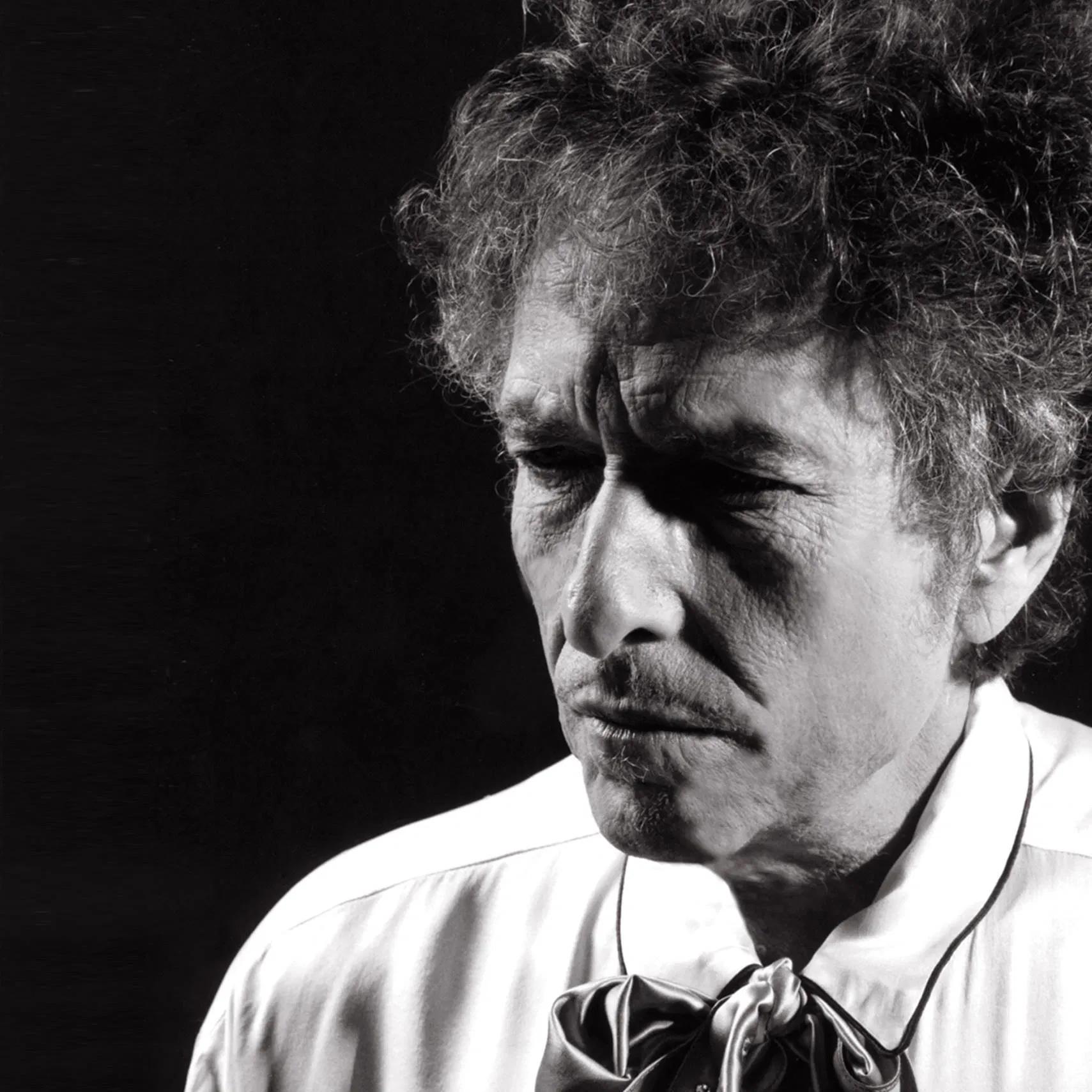 Analyzing the Historical Context Behind Dylan's Timely Reemergence