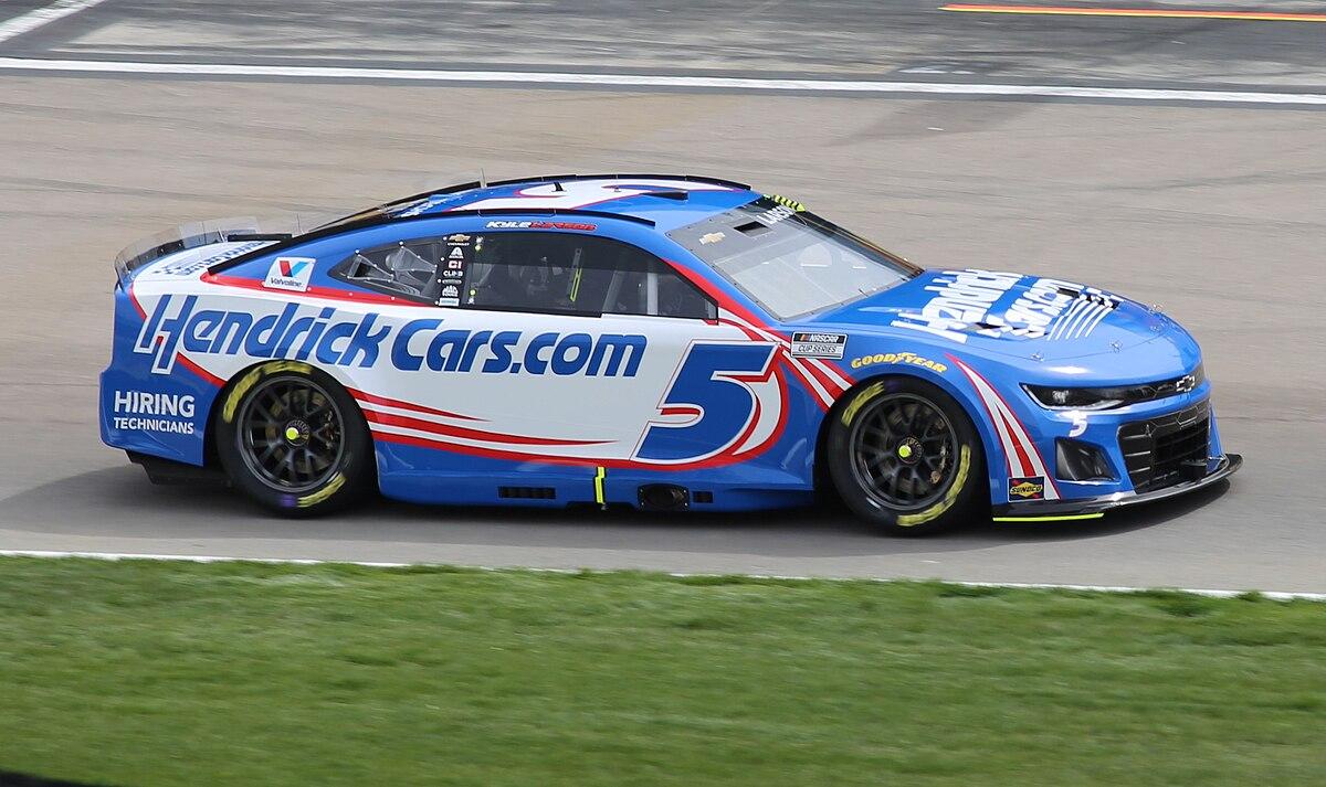 Analyzing the Competitive Landscape of the 2025 NASCAR Season