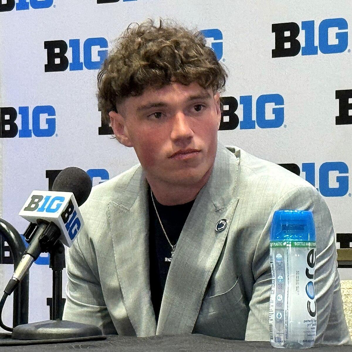 Analyzing the Play: Key Elements of the 42-Yard Touchdown Connection