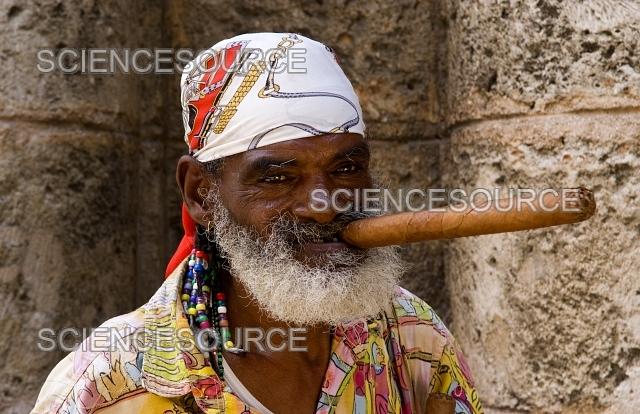 Legal ⁢Implications ⁣of Deportation:⁢ Analyzing⁤ the ⁤Case ‍of the​ Cubans in⁣ U.S. Custody