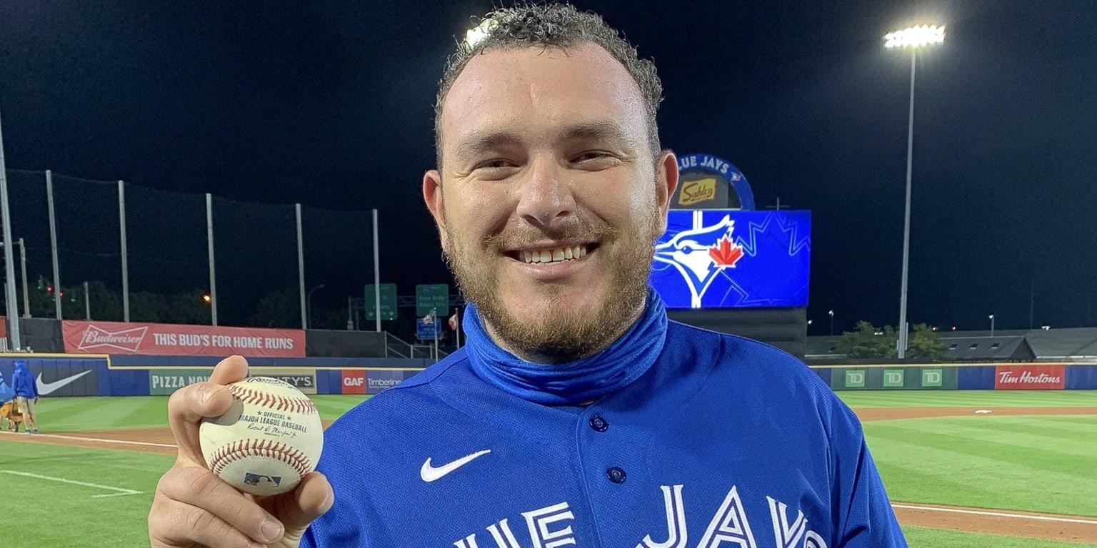 alejandro-kirk-hammers-two-run-home-run-extending-blue-jays-lead-over-dodgers.jpg Alejandro Kirk hammers two-run home run, extending Blue Jays’ lead over Dodgers